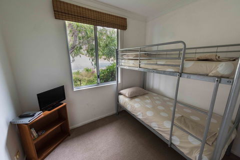 Peppy Beach Ocean Views - Tourism Gold Coast 13