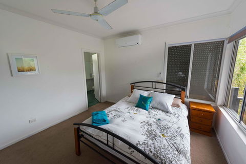Peppy Beach Ocean Views - Tourism Gold Coast 1