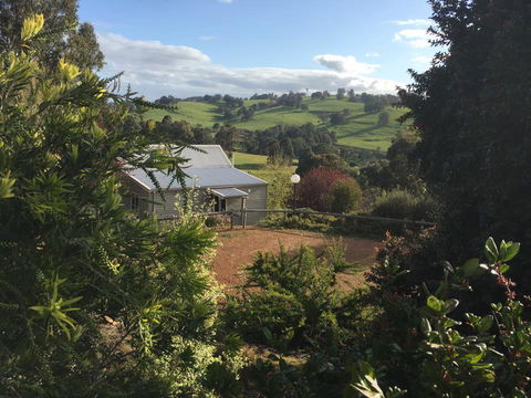 Balingup Highview Chalets - Tourism Gold Coast 24