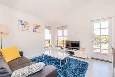 'Bindoon Valley Escape' Cottage - Tourism Gold Coast 0