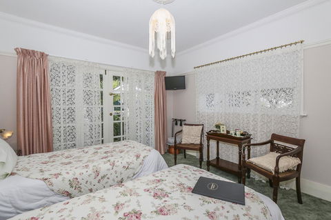 Rosebridge House Bed & Breakfast Adult Retreat - Tourism Gold Coast 18