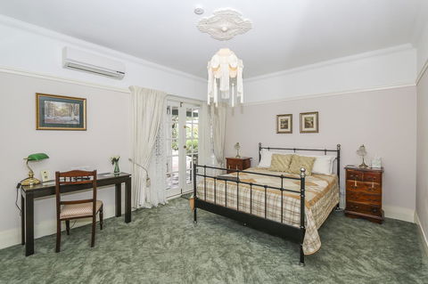 Rosebridge House Bed & Breakfast Adult Retreat - Tourism Gold Coast 14