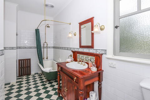 Rosebridge House Bed & Breakfast Adult Retreat - Tourism Gold Coast 15
