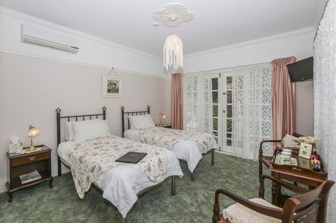 Rosebridge House Bed & Breakfast Adult Retreat - Tourism Gold Coast 19