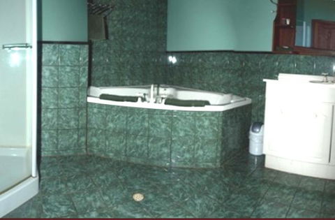 Pemberton Old Picture Theatre Holiday Apartments - Tourism Gold Coast 22