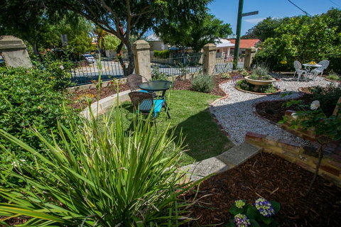 Danum House - Tourism Gold Coast 5