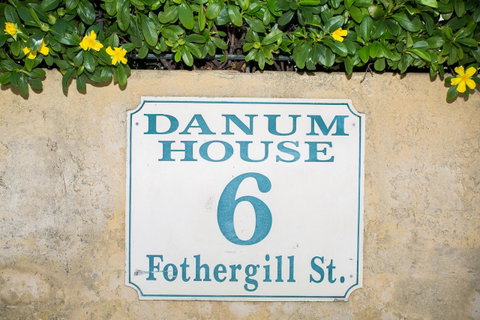 Danum House - Tourism Gold Coast 23