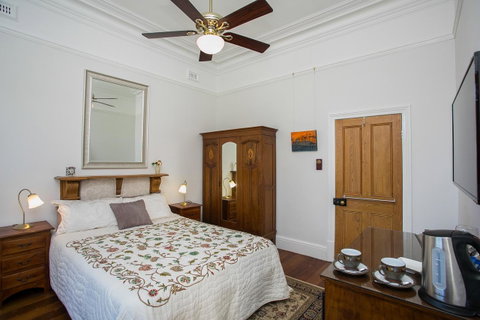 Danum House - Tourism Gold Coast 19