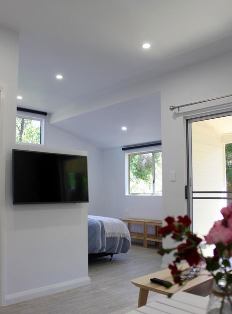 The Boulevard Garden Studio - Tourism Gold Coast 5