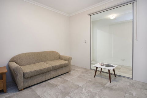 15 Cabot Close - Tourism Gold Coast 17