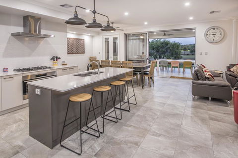 15 Cabot Close - Tourism Gold Coast 16