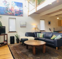 Zephyr Studio - Tourism Gold Coast