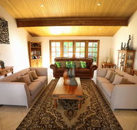 Nivalis Bed And Breakfast - Gold Coast