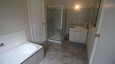 Daisy Cottage - Tourism Gold Coast 19