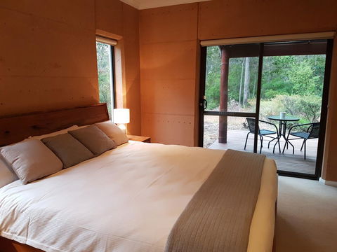 Jarrah Grove Forest Retreat - Tourism Gold Coast 6