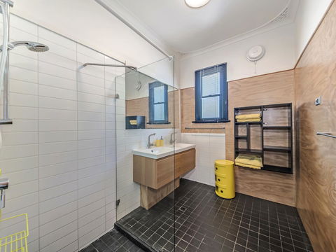 Panoramique Holiday Home With A View - Tourism Gold Coast 8