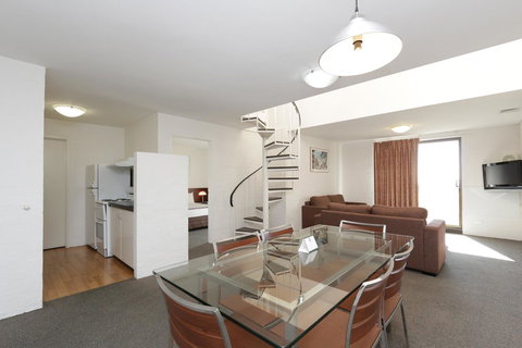 Atrium Hotel Mandurah - Gold Coast 17