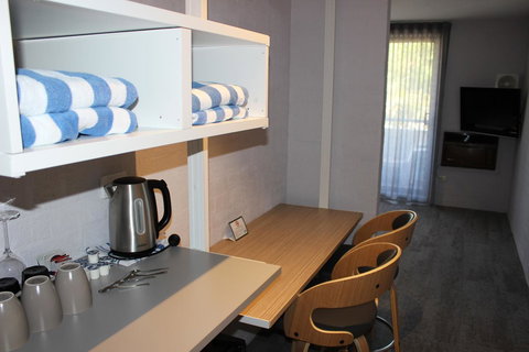 Atrium Hotel Mandurah - Gold Coast 11