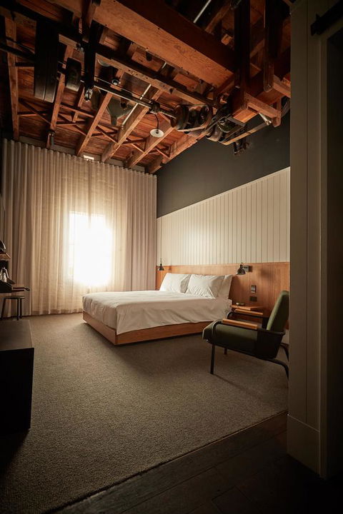 The Premier Mill Hotel - Tourism Gold Coast 2