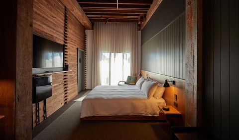 The Premier Mill Hotel - Tourism Gold Coast 1