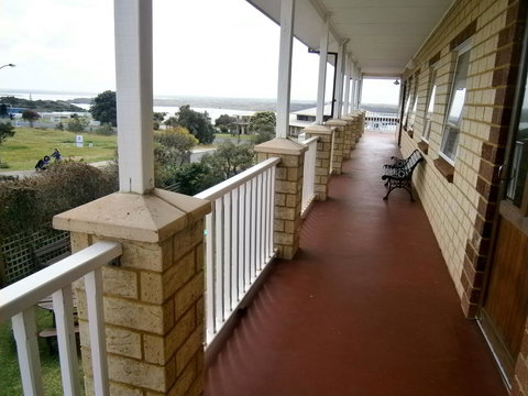 Baywatch Retreat Augusta - Tourism Gold Coast 28