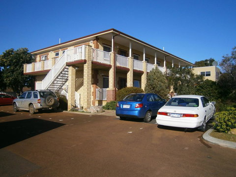 Baywatch Retreat Augusta - Tourism Gold Coast 29