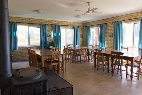 Baywatch Retreat Augusta - Tourism Gold Coast 25