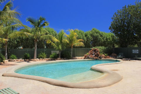 Ningaloo Coral Bay â€“ Bayview - Tourism Gold Coast 33