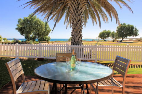 Ningaloo Coral Bay â€“ Bayview - Tourism Gold Coast 27