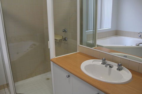 Mandurah Ocean Marina Chalets - Tourism Gold Coast 25