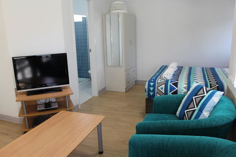 Mandurah Ocean Marina Chalets - Tourism Gold Coast 34