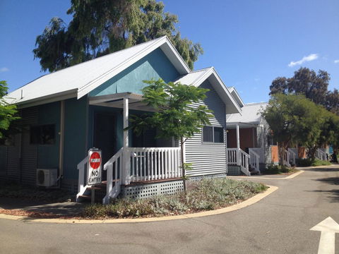 Mandurah Ocean Marina Chalets - Tourism Gold Coast 38
