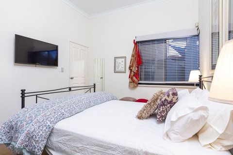 Como Executive Apartment - Tourism Gold Coast 7