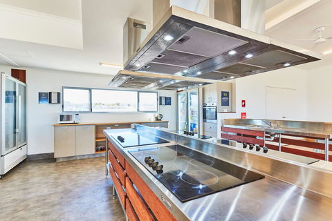 RAC Monkey Mia Dolphin Resort - Tourism Gold Coast 22