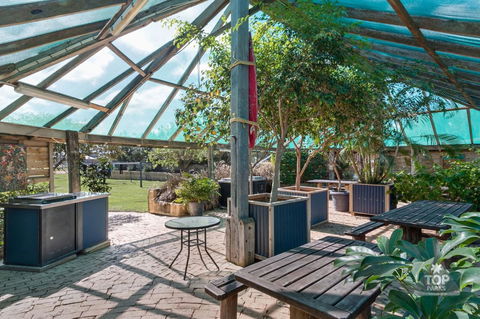 Dongara Tourist Park - Tourism Gold Coast 14
