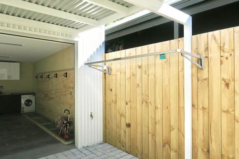 Berms And Barrels - New - Tourism Gold Coast 16