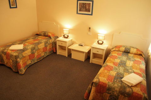 Cervantes Pinnacles Motel - Tourism Gold Coast 6