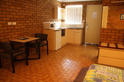 Cervantes Pinnacles Motel - Tourism Gold Coast 14