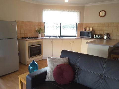 Cosy Corner Chalets - Tourism Gold Coast 8