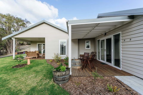 Stablebase - Tourism Gold Coast 4