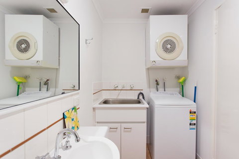 Life's A Beach! Fremantle - Gold Coast 16