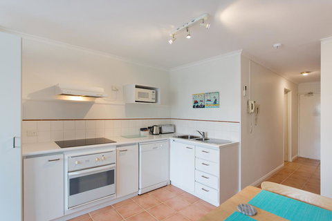 Life's A Beach! Fremantle - Gold Coast 14