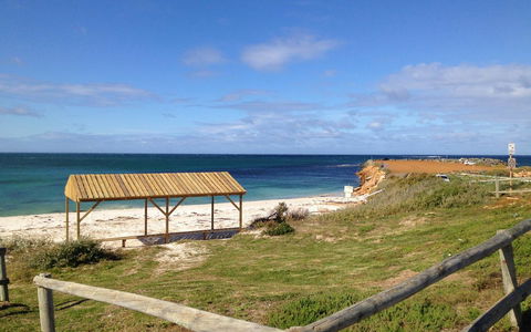 Hopetoun Motel & Chalet Village - Tourism Gold Coast 4