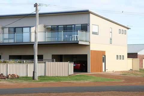 Hopetoun Motel & Chalet Village - Tourism Gold Coast 21