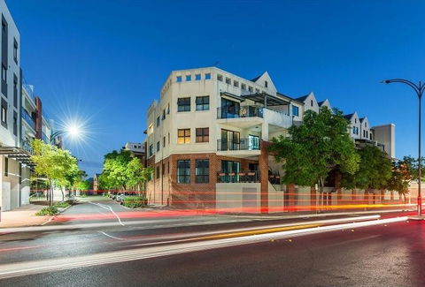 Subiaco Emporium Apartment - Tourism Gold Coast 0