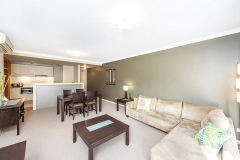 Subiaco Emporium Apartment - Tourism Gold Coast 20