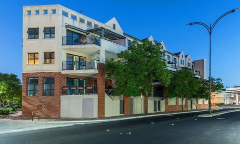Subiaco Emporium Apartment - Tourism Gold Coast 3