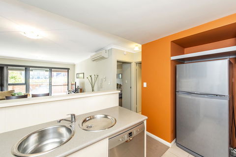 Subiaco Emporium Apartment - Tourism Gold Coast 18