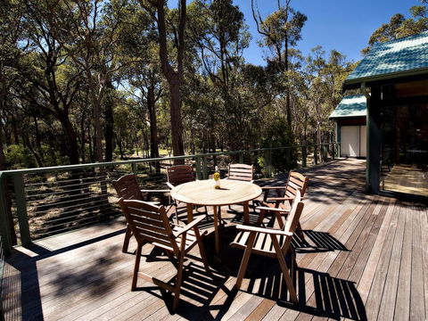 Kanga View - Margaret River - Tourism Gold Coast 7