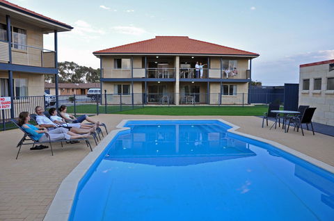 Pinnacles Edge Resort - Tourism Gold Coast 3